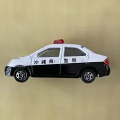 トミカ　トヨタプリウス　沖縄県警察のサムネイル