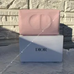 ディオール　最新　エナメル　ノベルティ　ポーチ　ピンク