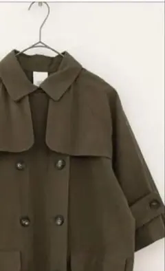 ブラウン トレンチコート