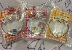 サンリオ　シャカシャカフレークシール風チャーム　キティ　マイメロディ プリン