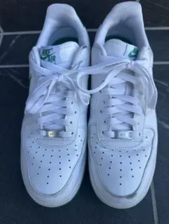 NIKE AIR FORCE 1 ホワイト×グリーン