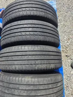 ①ボボブラジル 195/60R17 バリ溝 中古 23年製 4本 ヨコハマ ①ボボブラジル様専用 195/60R17 バリ溝 中古 23年製 4本 ヨコハマ