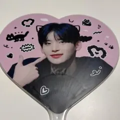 cravity ジョンモ　団扇