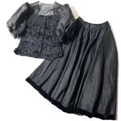 【美品】VINTAGE　セットアップ　ブラウス　スカート　昭和レトロ　花柄　黒