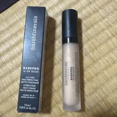 値下げ中 ベアミネラル BAREPRO 16HRコンシーラー LIGHT200のサムネイル
