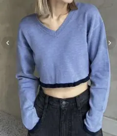 EMODA Vネックフリルショートニット