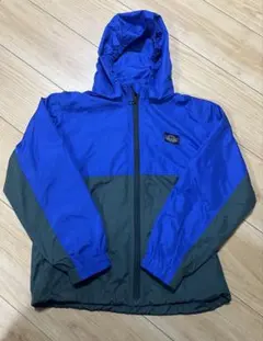 BAYFLOW マウンテンパーカーサイズ140 青/緑のサムネイル