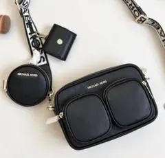 新品未開封！MICHAEL KORS JET SET TRAVEL ショルダーのサムネイル