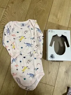 新品　PETIT BATEAU ロンパース 18m 81cm
