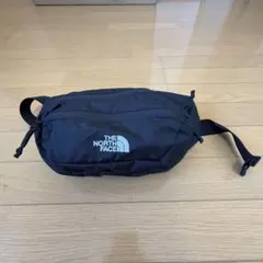 THE NORTH FACE ボディバッグ ブラック　リーア