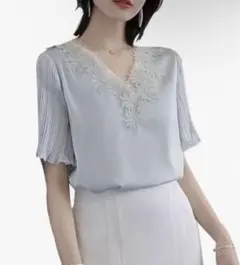 【新品】花レースブラウス　Vネック　半袖　袖プリーツ　シアー　フォーマル　韓国風