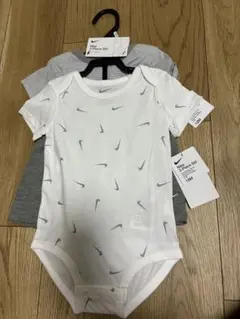 Nike ベビー服ロンパース・ショートパンツセット　18M