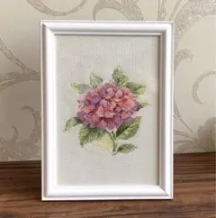 ハンドメイド　クロスステッチ完成品　アジサイ　紫陽花　インテリア　花のサムネイル