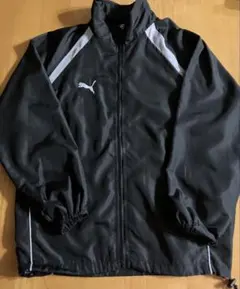 PUMA ジップアップアウター 黒