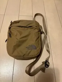 ノースフェイスグラムショルダー