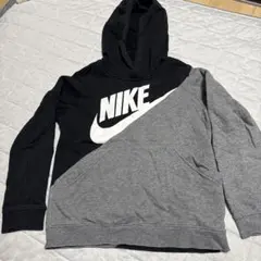 Nike パーカー 140/68 黒/灰色