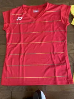YONEX バドミントンウェア レッド イエロー　黒