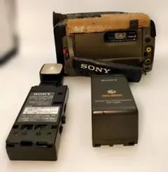 SONY CCD-TR3 ハンディカム AC-V500付属 当時物【通電確認済】 SONY CCD-TR3 ハンディカム AC-V500付属 当時物【通電確認済】 - メルカリ