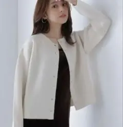 ★美品★ ナチュラルビューティーベーシック　★今季　新作　カーディガン　ホワイト