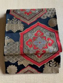 Item thumbnail for item 5b25df92-2578-45e8-88e8-68c37dd035bc