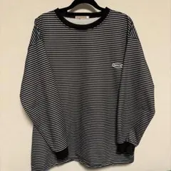 長袖ボーダーTシャツ