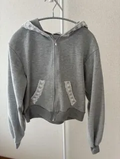 美品 レース付きパーカー グレー Mサイズ