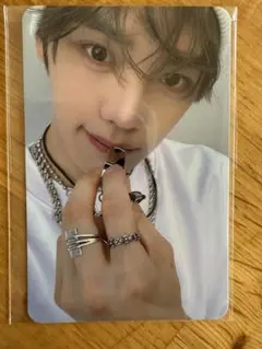 ZB1 Mnet Plus Merch 特典トレカ　ギュビン