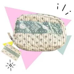 Sanrio Hello Kitty Questina ポーチのサムネイル