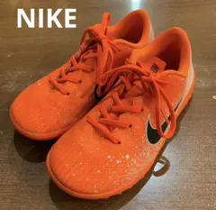 NIKEナイキ mercurial フットサル練習用シューズ