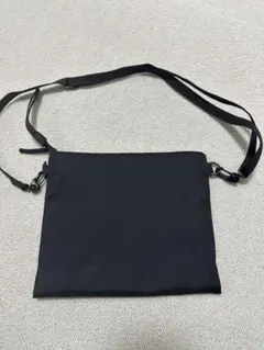 無印良品　サコッシュ