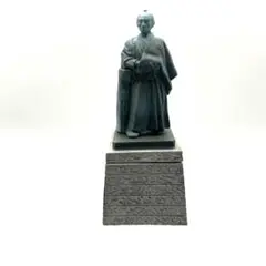 yujin『こころの像紀行』より「坂本龍馬像」のサムネイル