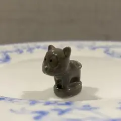 フェーブ グレーのネコ フェーヴ 陶器 ミニチュア 猫ねこ