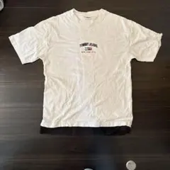 TOMMY JEANS カジュアルTシャツ