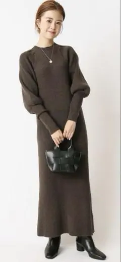 美品✨近年モデル スピックアンドスパン ウール ハイネックニットワンピース 黒 2025年最新】スピックアンドスパンニットワンピースの人気