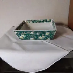 有田焼　吾山窯　正方形鉢　花器　中鉢