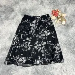 【新品】Aylesbury アリスバーリー レース 花刺繍 フレアスカート 新品】Aylesbury アリスバーリー レース 花刺繍 フレアスカート