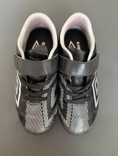 アンブロumbro サッカートレーニングシューズ19.5センチ