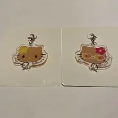 キティ　アクリルチャーム　日焼けキティ　2点セット