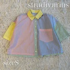 Stradivarius マルチカラーパターンストライプクロップド半袖シャツ Sのサムネイル