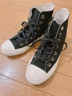 CONVERSE ゴールドロゴパッチ ハイカット スニーカー