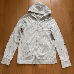 パーカー　ハート刺繍のサムネイル