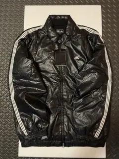 adidas ブラック ジャケット 3本ライン　ダウン