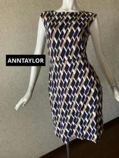 ✰ANN TAYLOR 幾何学模様 ひざ丈ワンピース　ストレッチのサムネイル