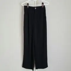 GU カットソーストレートパンツ