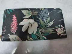 kate spade 二つ折り財布 グリーン 花柄 猫 - メルカリ