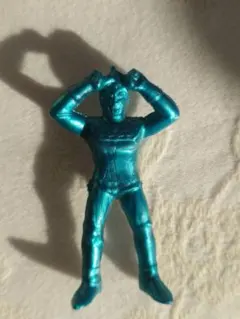 ウルトラ怪獣消しゴム　不二家ウルトラ怪獣大決戦　セブン　メタリックグリーン　レア