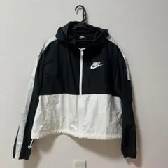 美品　Nike ウィンドブレーカー XL ブラック・ホワイト