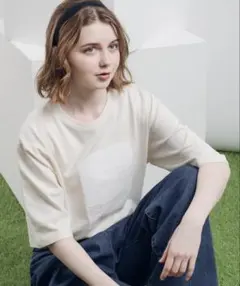MUHET ミュエータ　テープ貼り付けTシャツ　Mサイズのサムネイル
