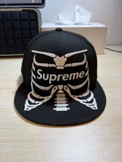 Supreme New Era キャップ ブラック