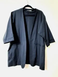 黒ブラック　ノーカラー半袖 ジャケットのサムネイル